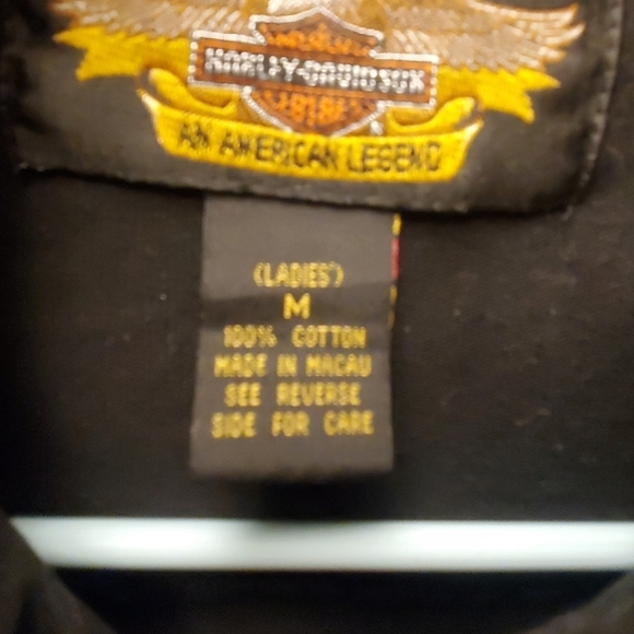 Womens size M Harley Davidson snap down long sleeve shirt. - Picture 3 of 11